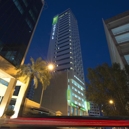 מלון Ibis Styles Manama Diplomatic Area מראה חיצוני תמונה